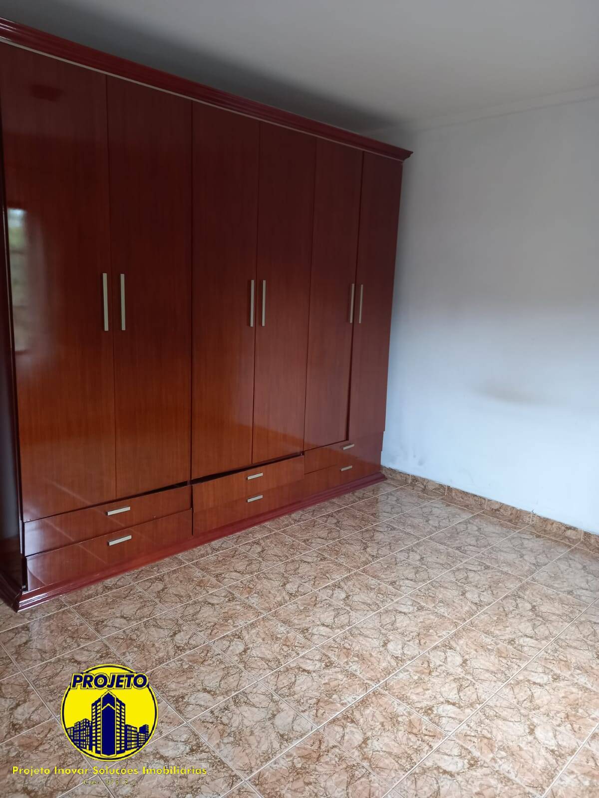 Casa à venda com 3 quartos, 150m² - Foto 8