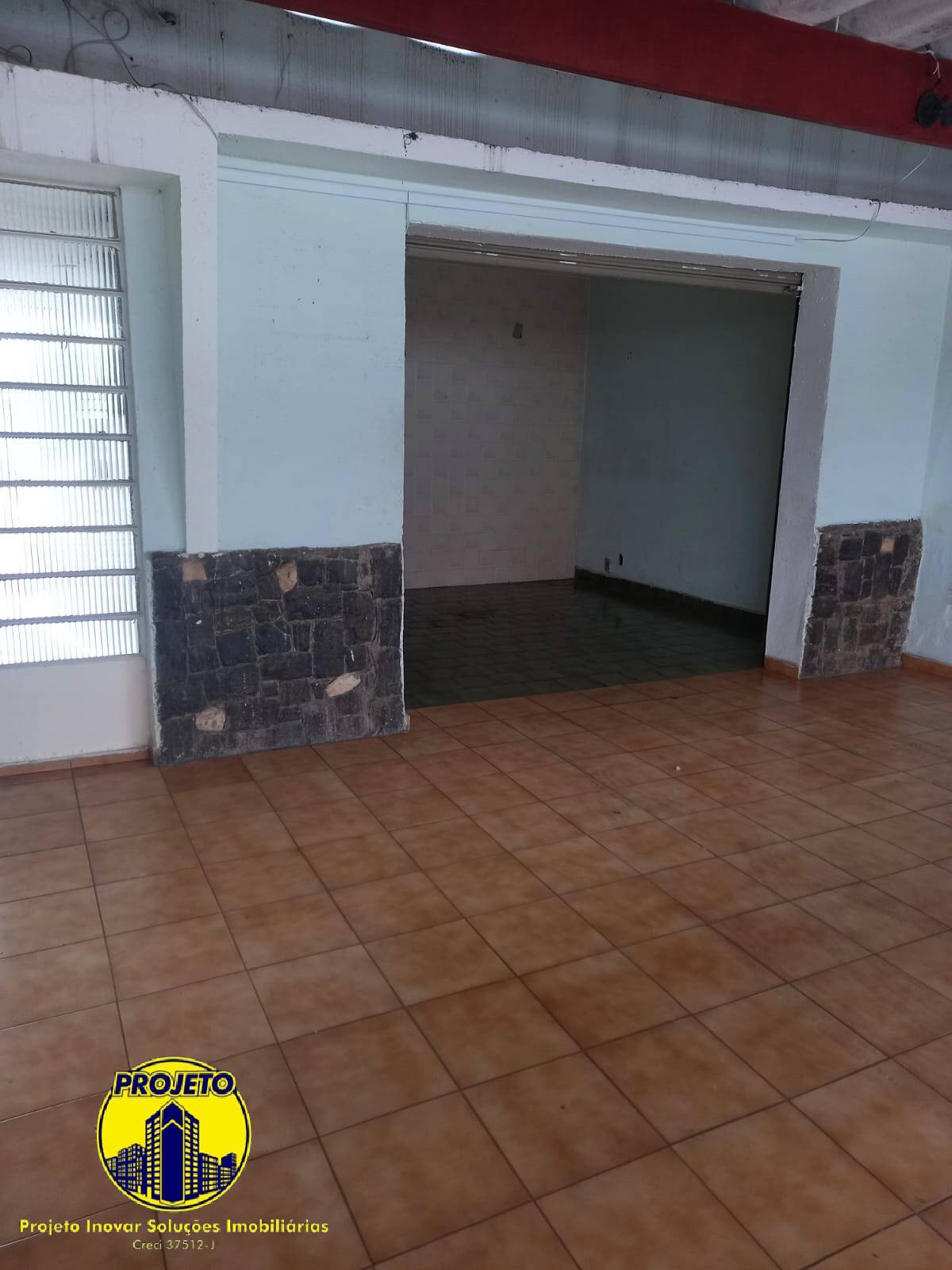 Casa à venda com 3 quartos, 150m² - Foto 2