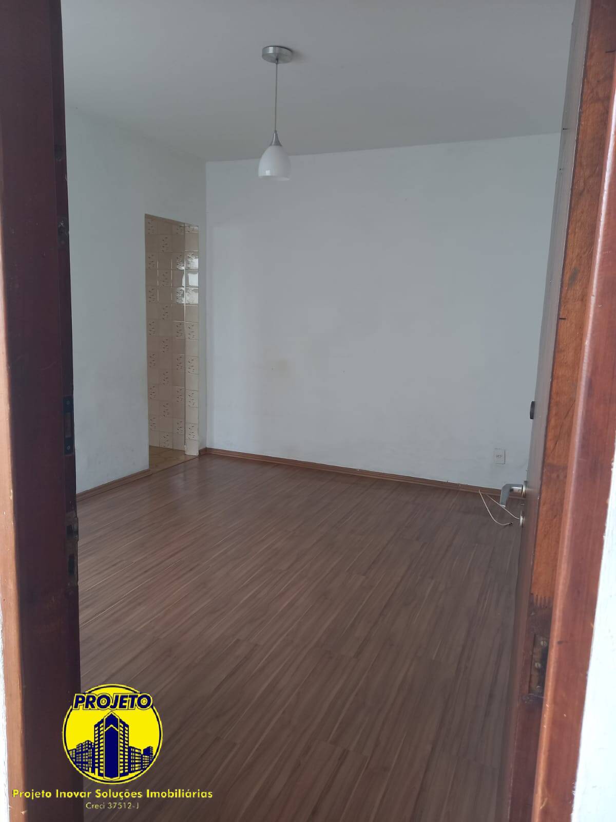 Casa à venda com 3 quartos, 150m² - Foto 4