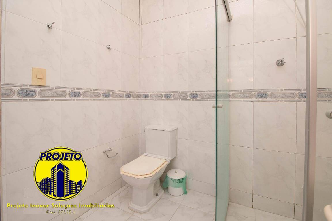 Casa à venda com 4 quartos, 228m² - Foto 19