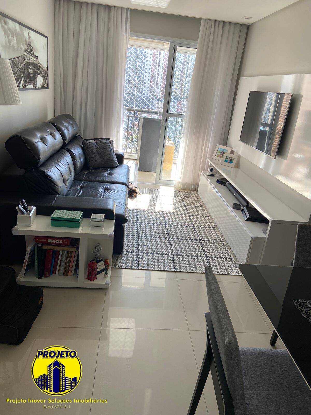 Apartamento à venda com 3 quartos, 74m² - Foto 2