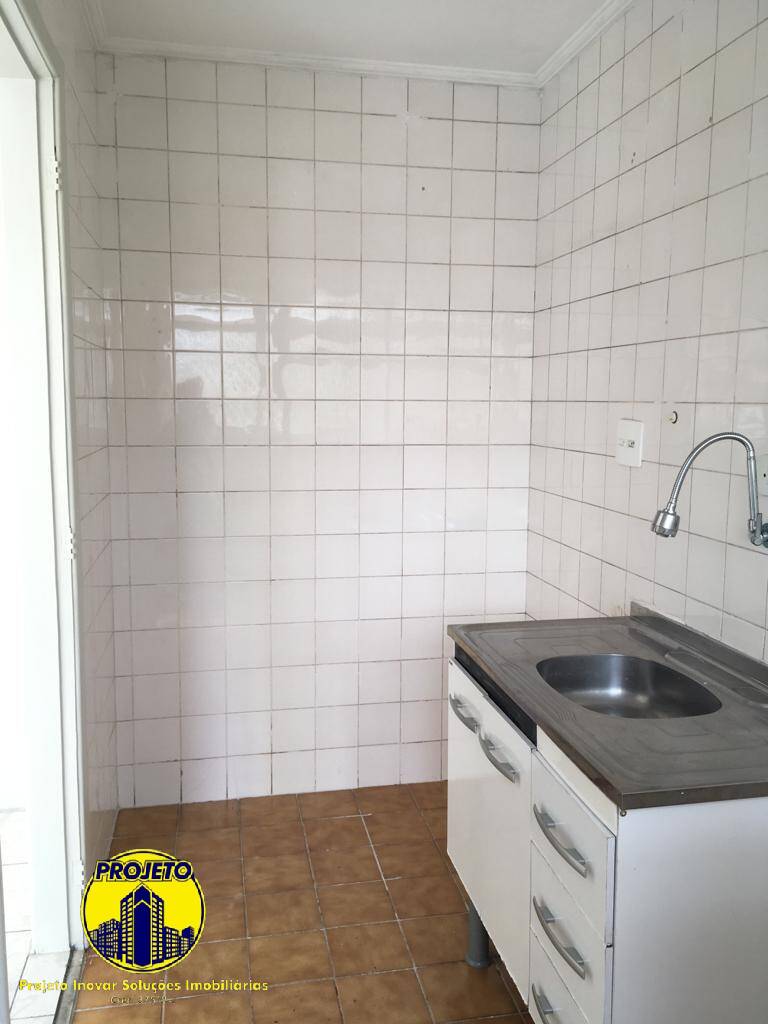 Apartamento para alugar com 1 quarto, 37m² - Foto 10