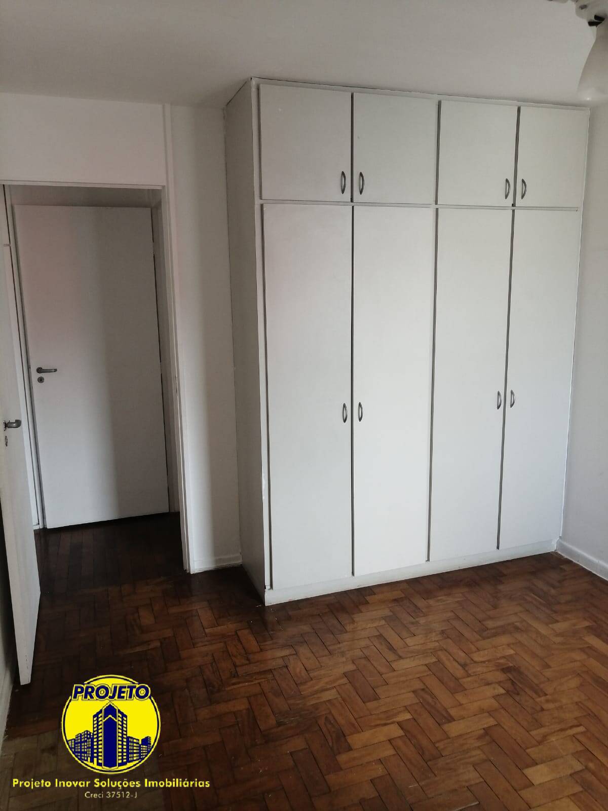 Apartamento à venda com 3 quartos, 126m² - Foto 11