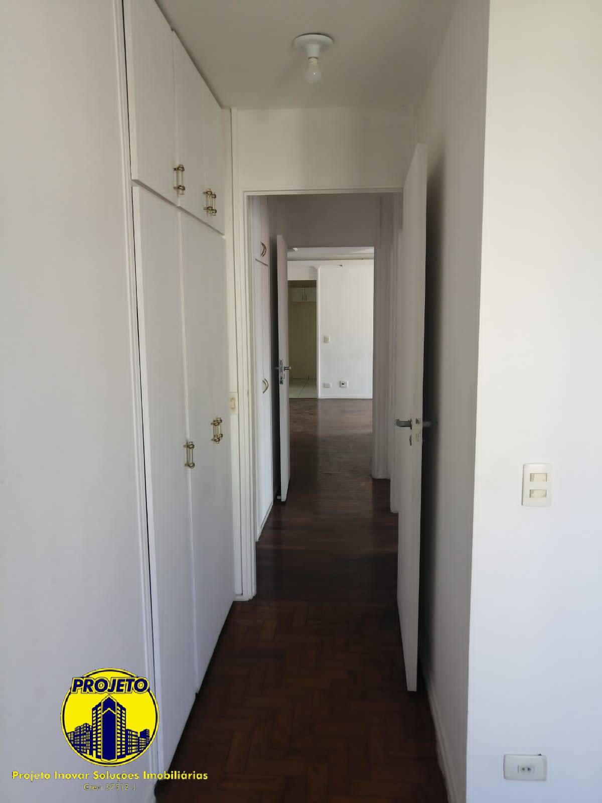 Apartamento à venda com 3 quartos, 126m² - Foto 3