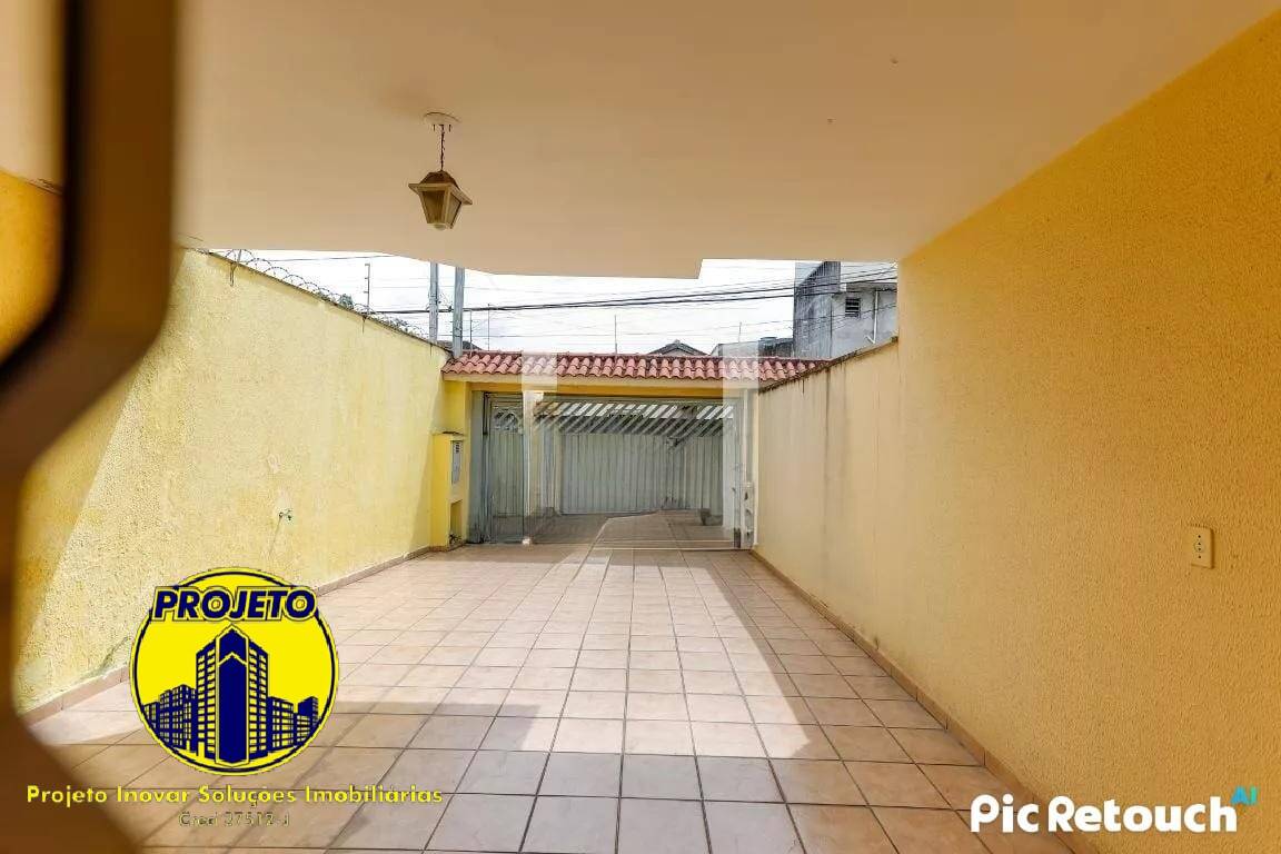 Casa à venda com 4 quartos, 150m² - Foto 2