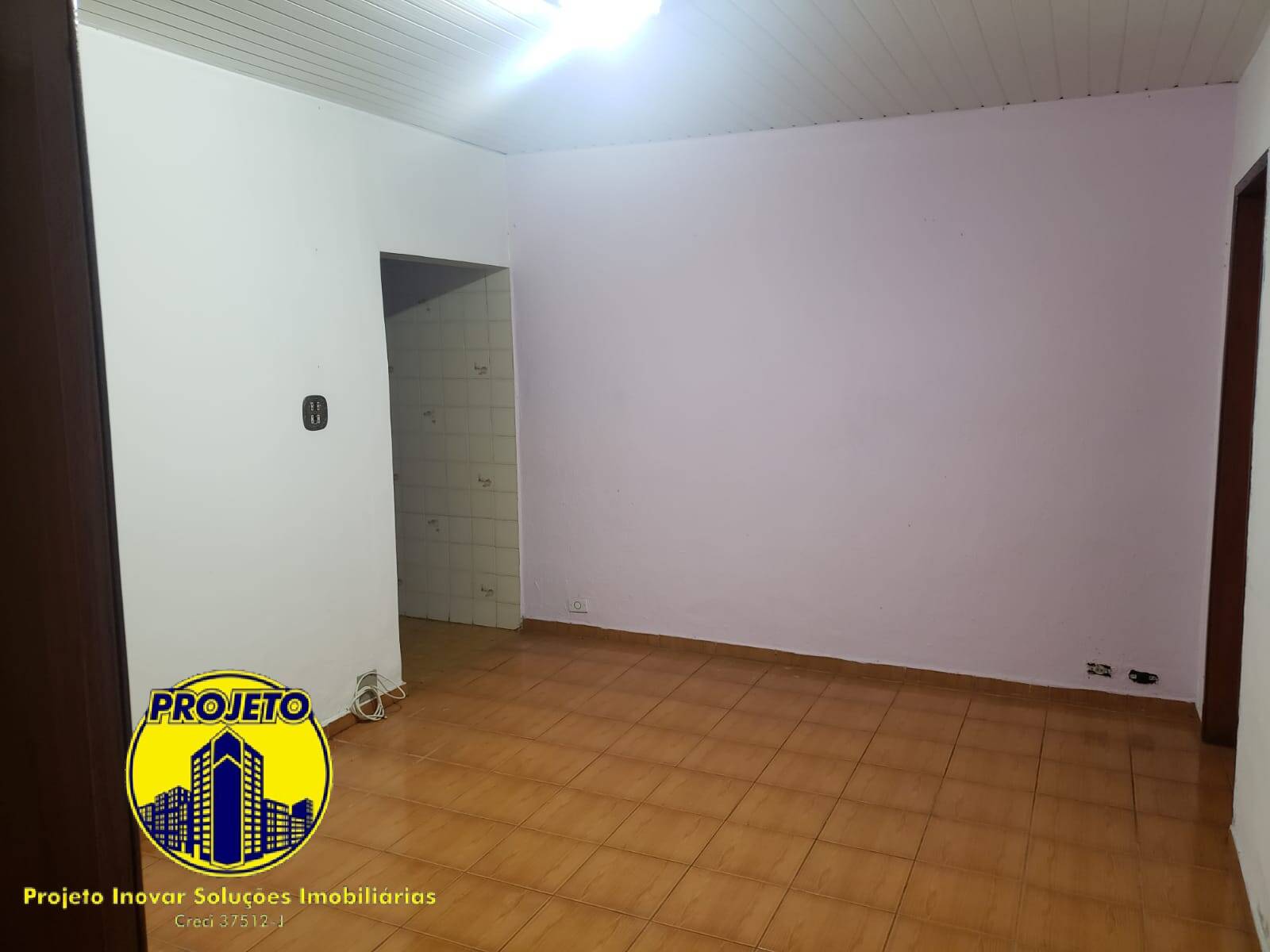 Casa à venda com 3 quartos, 147m² - Foto 2