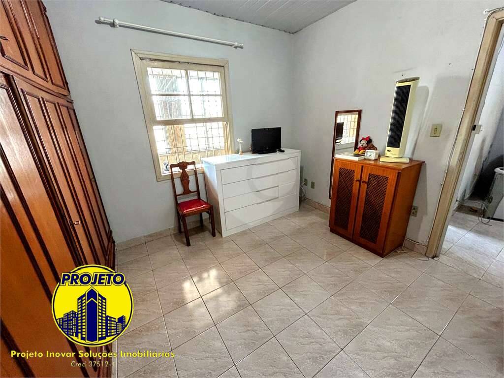 Casa à venda com 2 quartos, 126m² - Foto 6