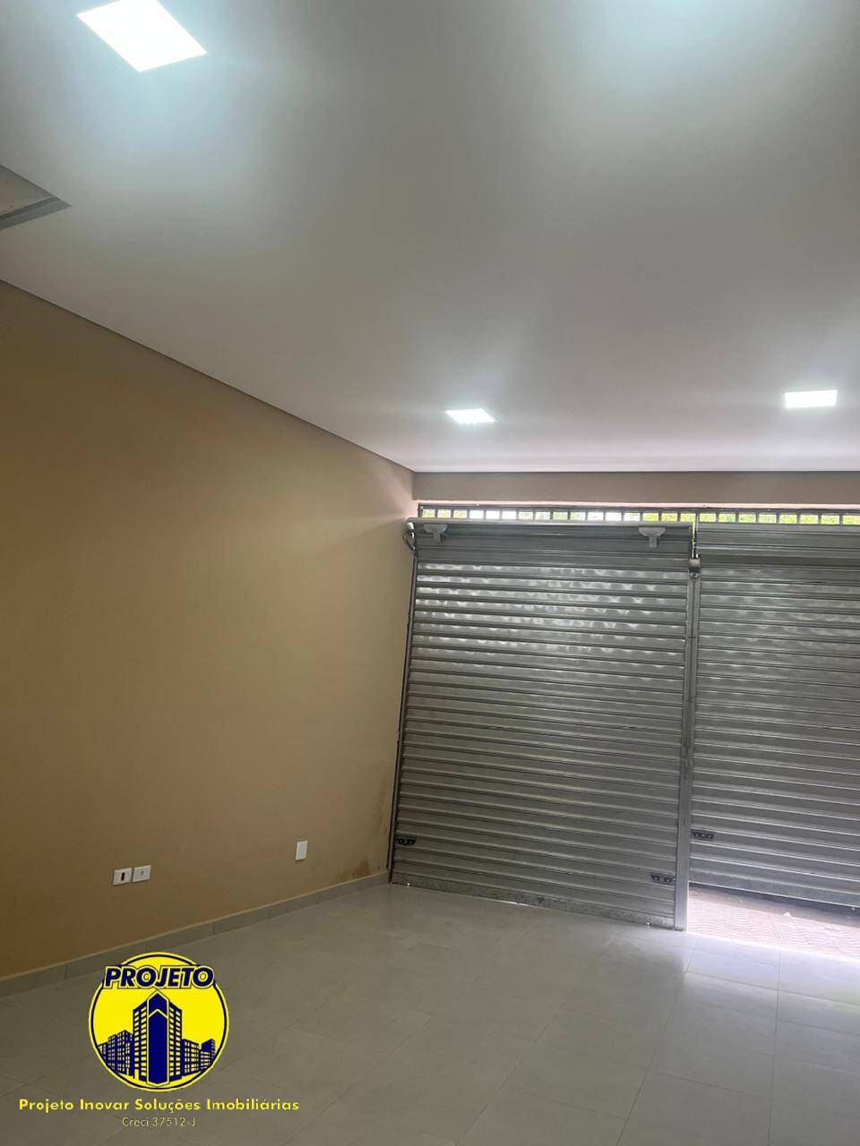 Prédio Inteiro à venda, 300m² - Foto 5