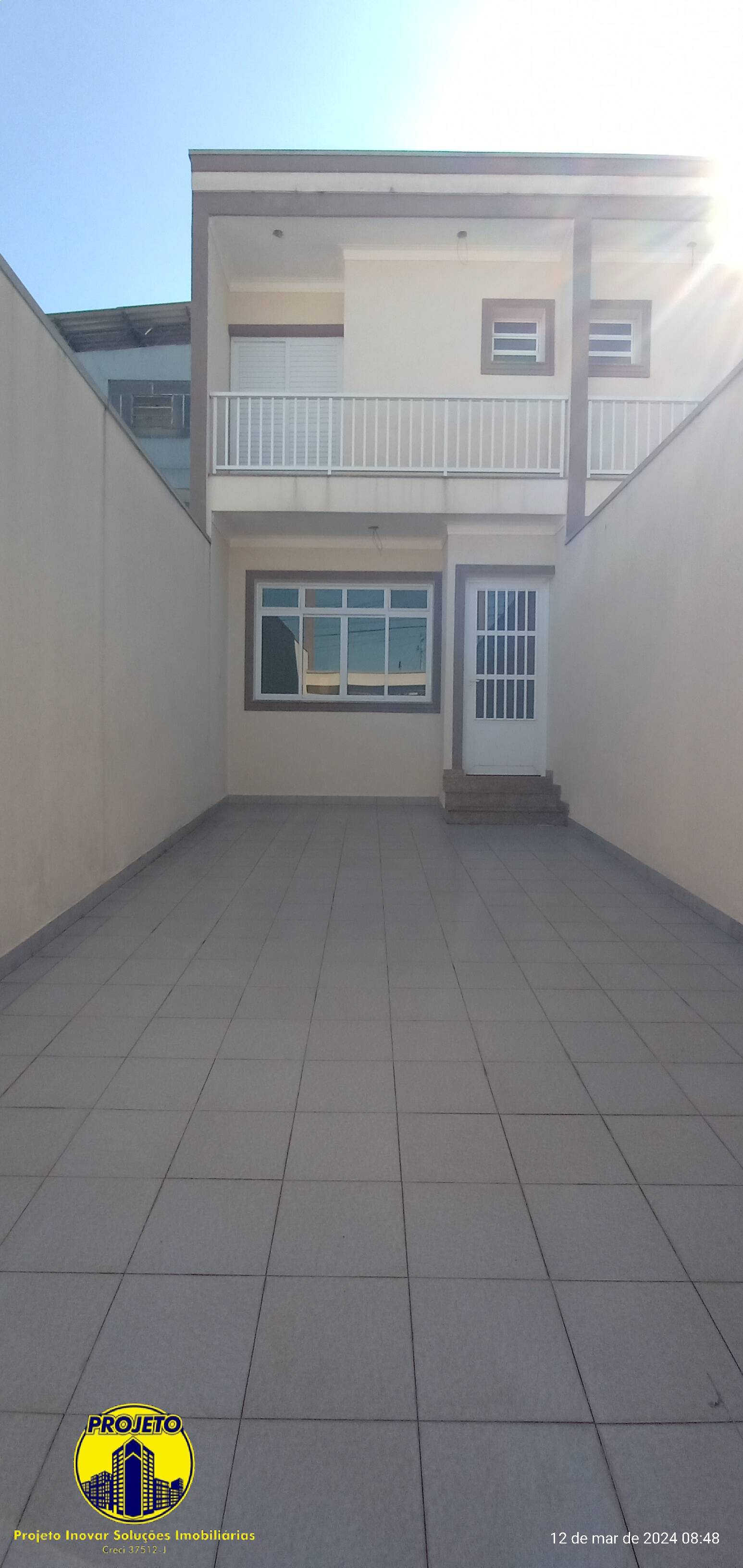 Sobrado à venda com 2 quartos, 125m² - Foto 1