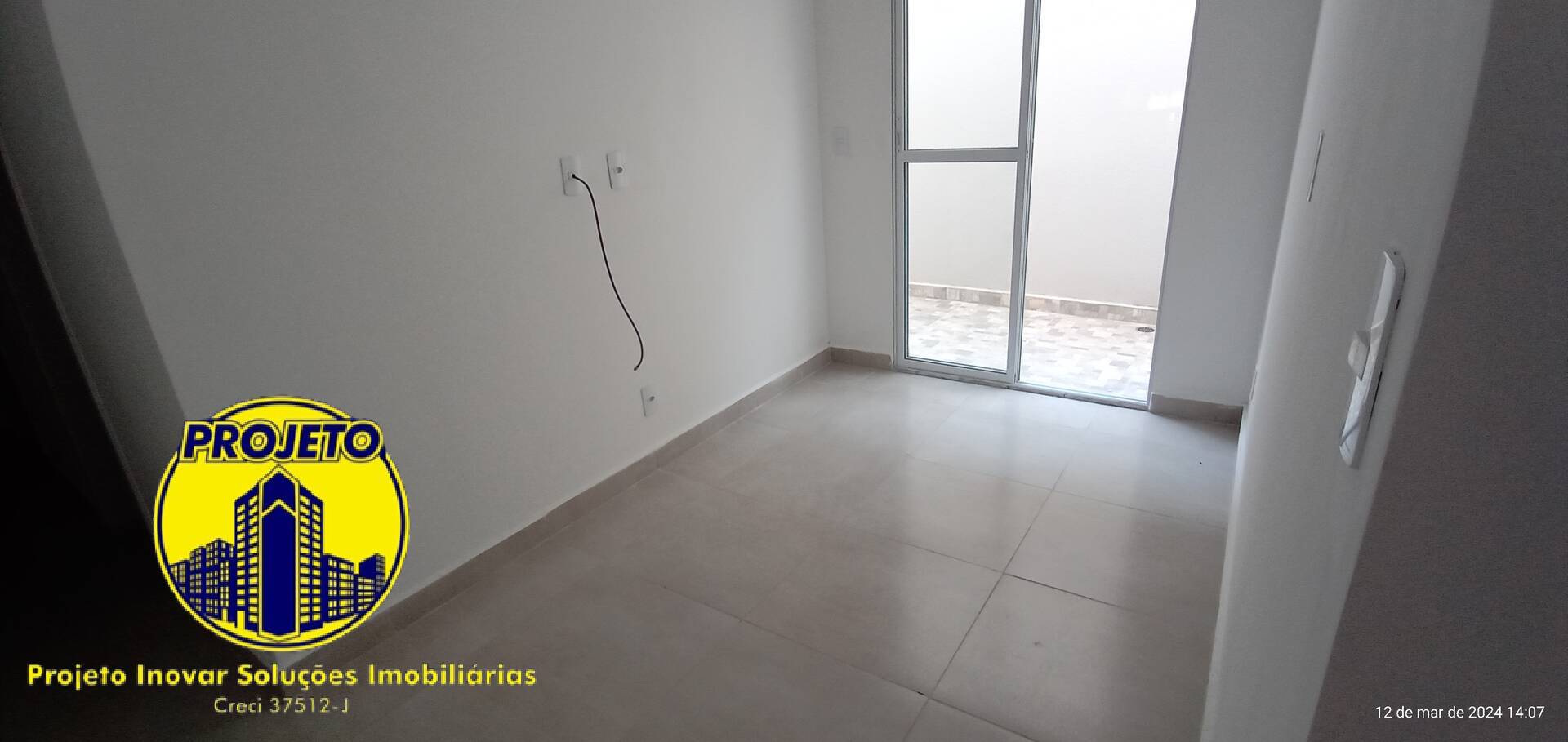 Apartamento à venda com 2 quartos, 41m² - Foto 2