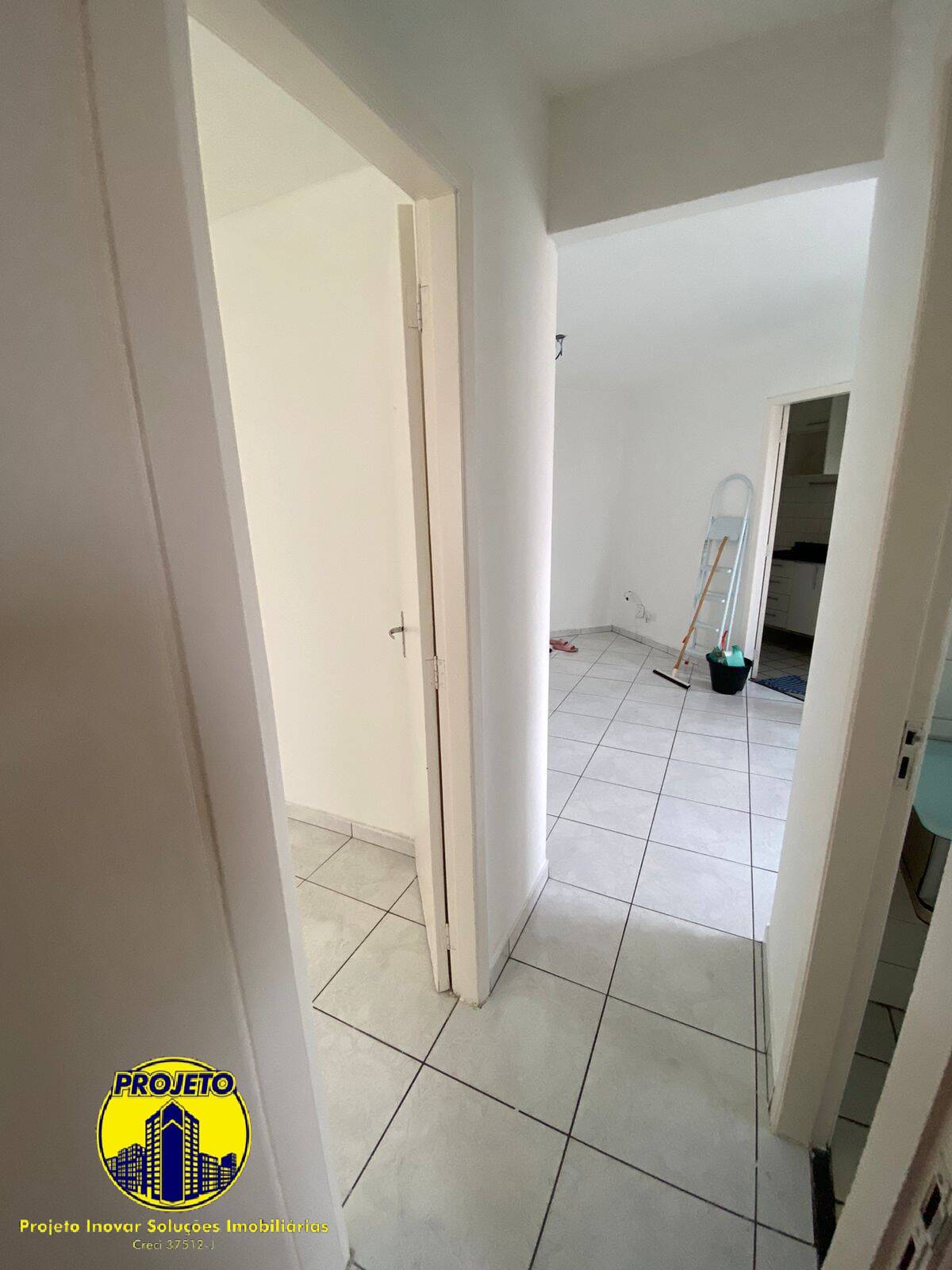 Apartamento à venda com 2 quartos, 50m² - Foto 7