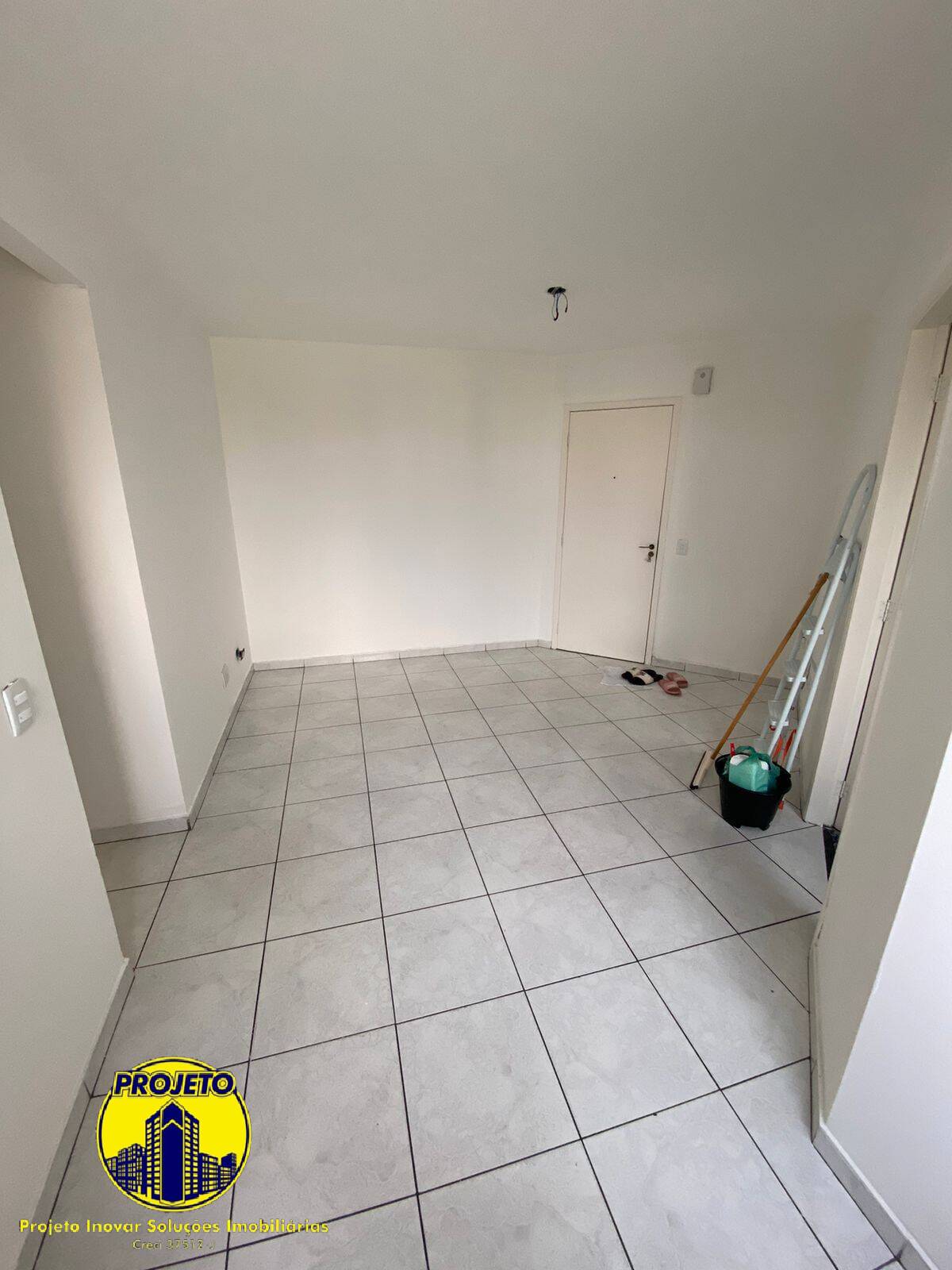 Apartamento à venda com 2 quartos, 50m² - Foto 4