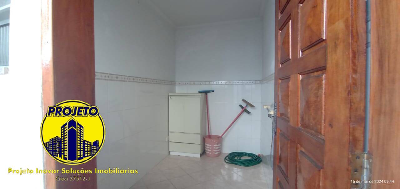 Casa para alugar com 2 quartos, 100m² - Foto 14