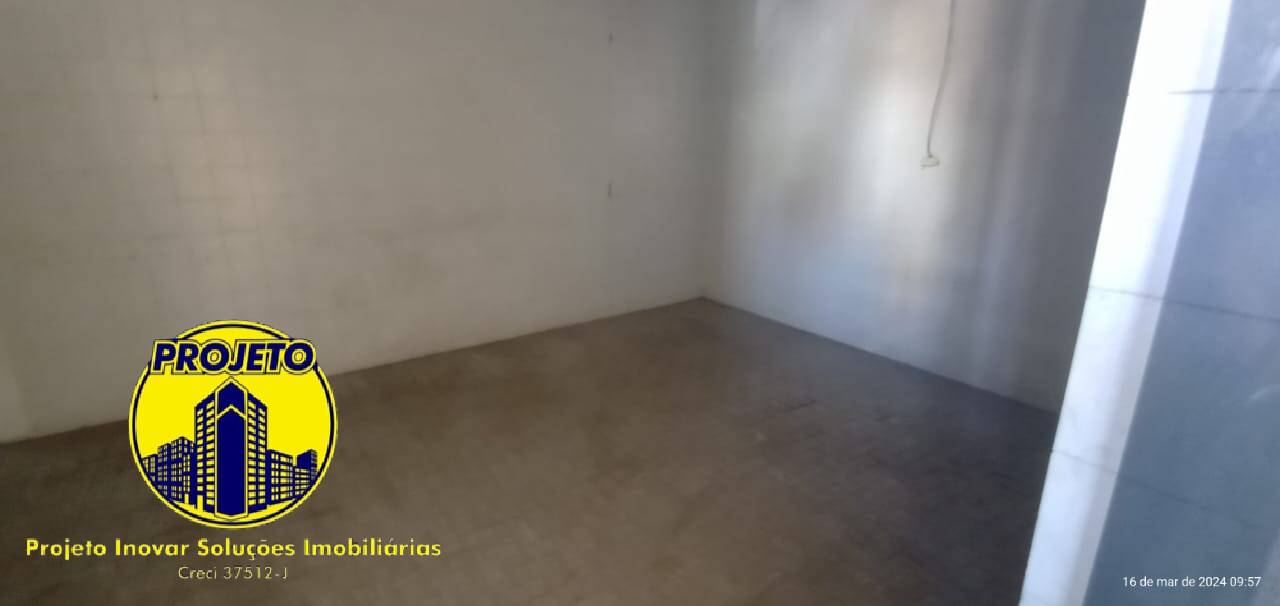 Casa para alugar com 2 quartos, 100m² - Foto 13