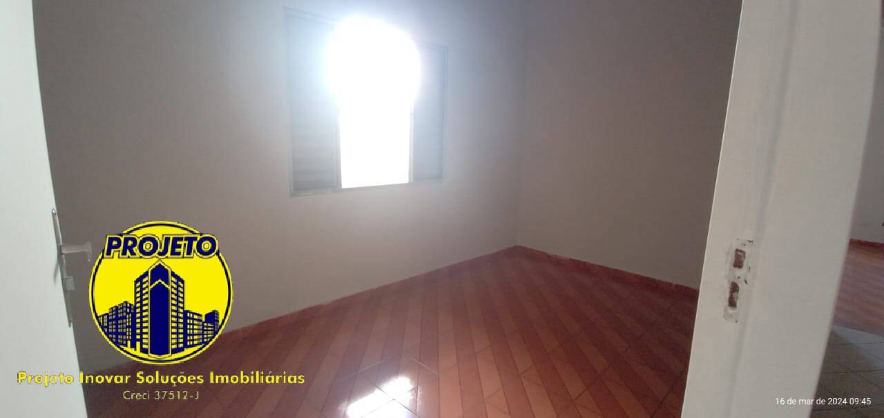 Casa para alugar com 2 quartos, 100m² - Foto 10