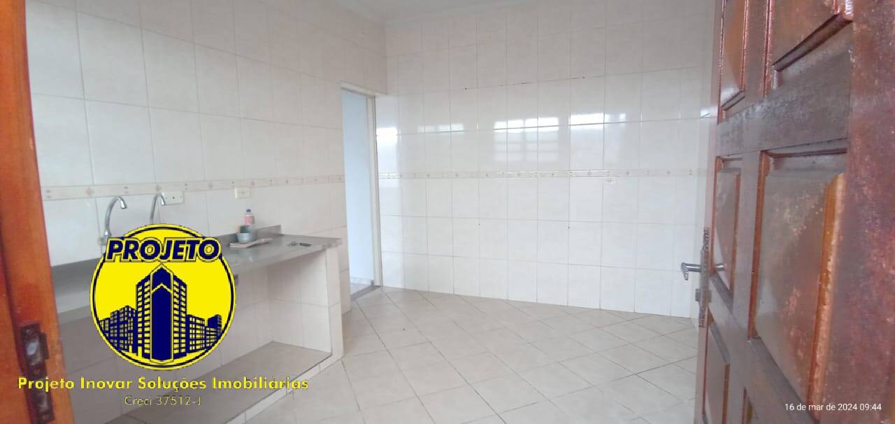 Casa para alugar com 2 quartos, 100m² - Foto 11