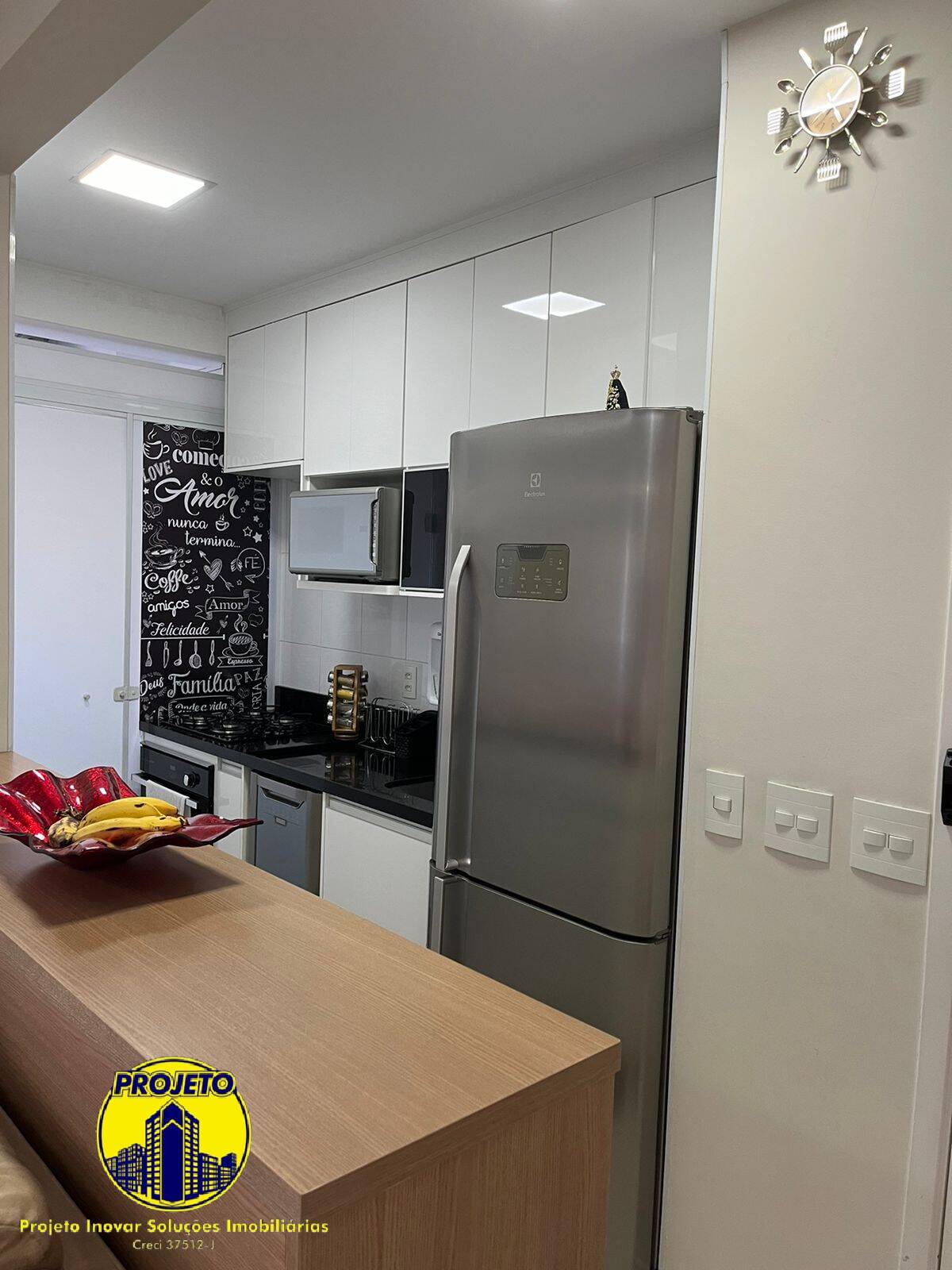 Apartamento à venda com 2 quartos, 72m² - Foto 6