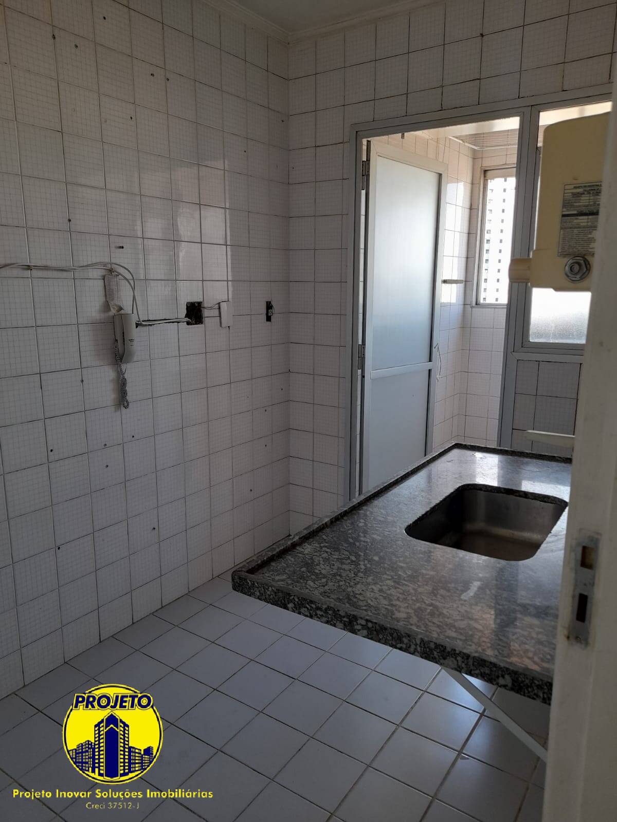 Apartamento à venda com 2 quartos, 56m² - Foto 11