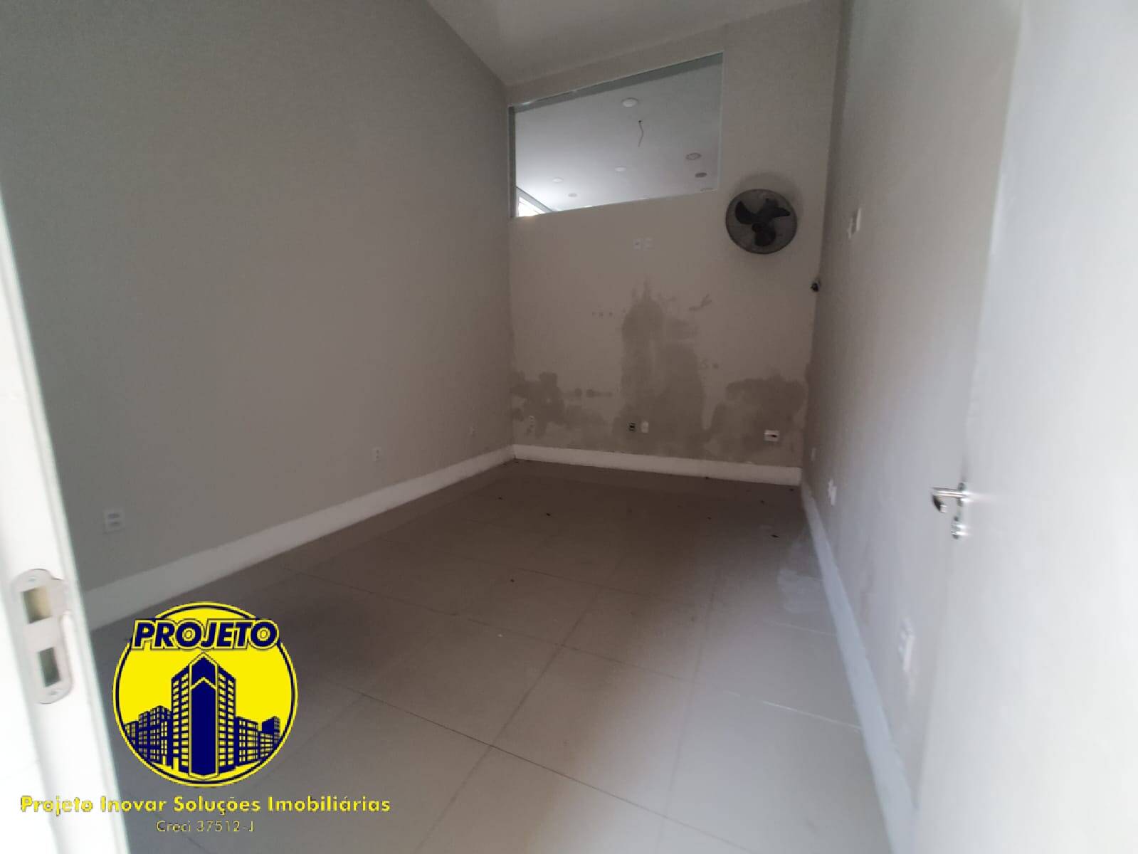 Prédio Inteiro para alugar, 550m² - Foto 4