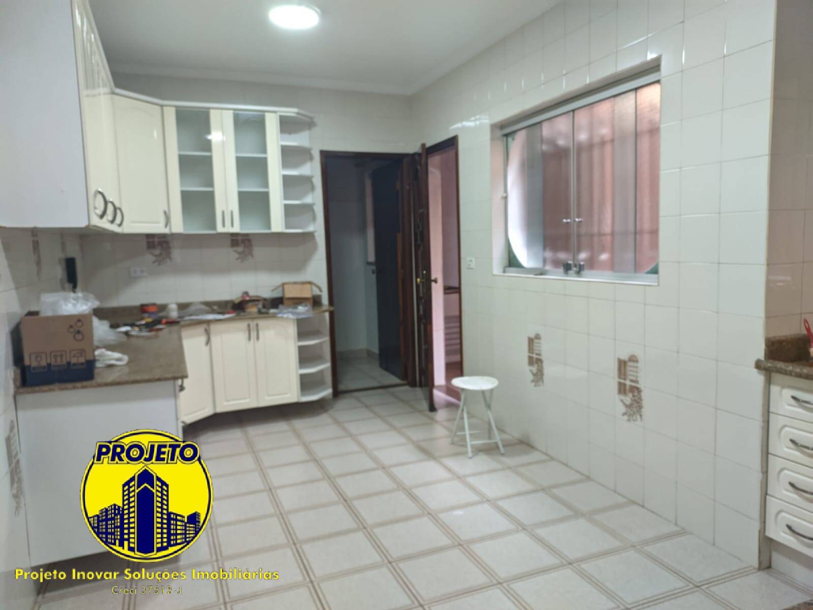 Sobrado para alugar com 3 quartos, 165m² - Foto 13