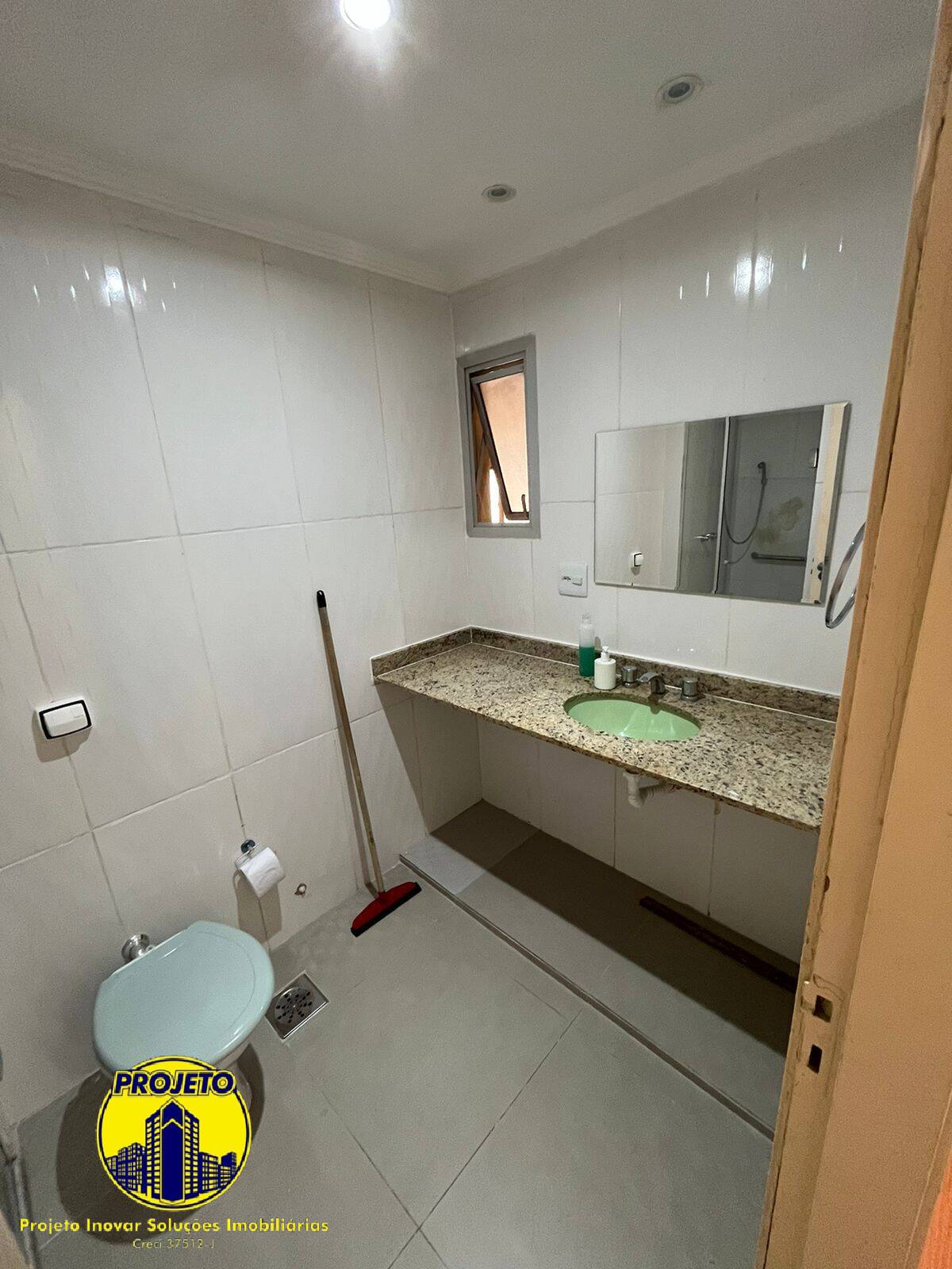 Apartamento à venda com 3 quartos, 120m² - Foto 12