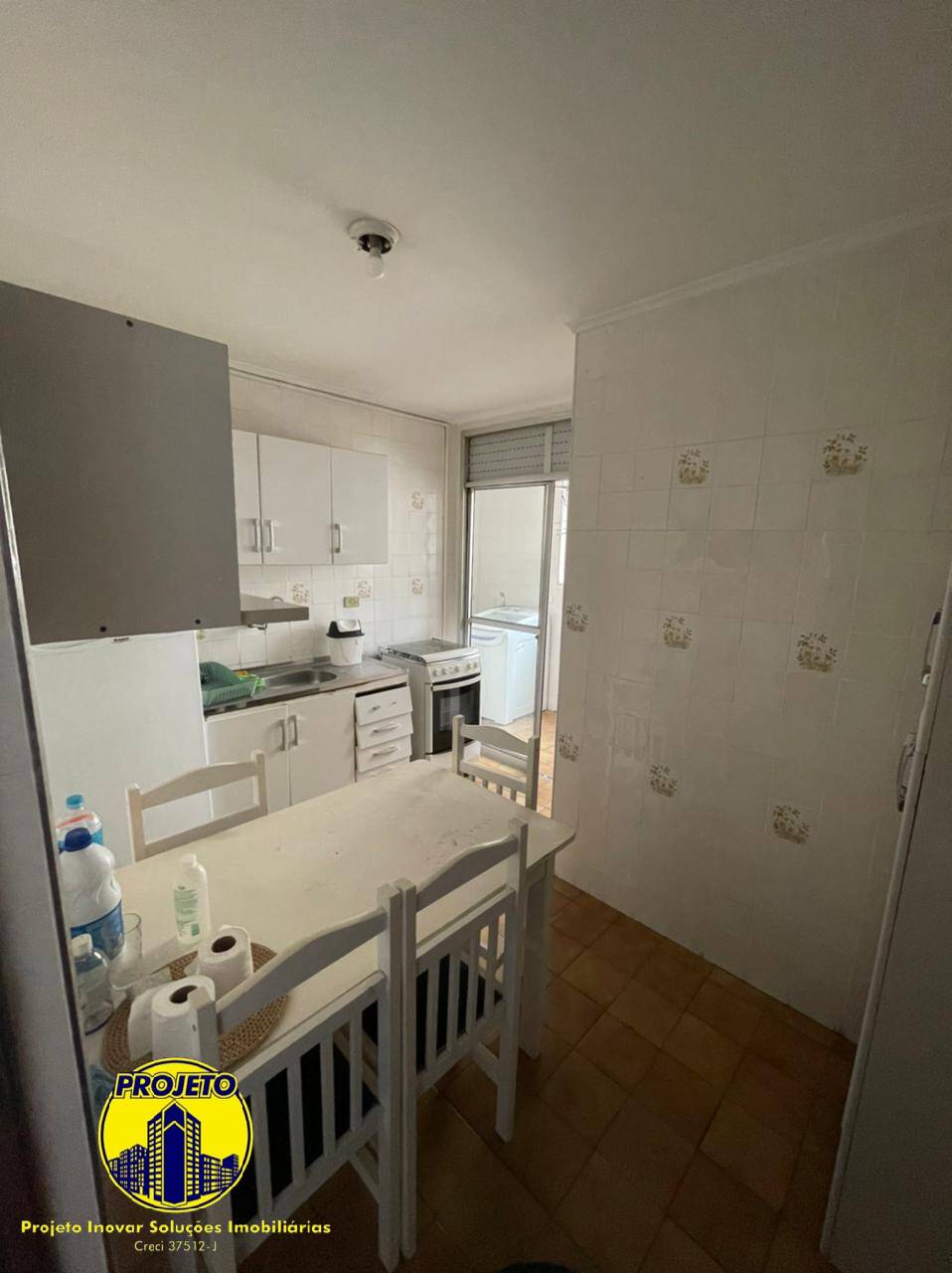 Apartamento à venda com 2 quartos, 66m² - Foto 3