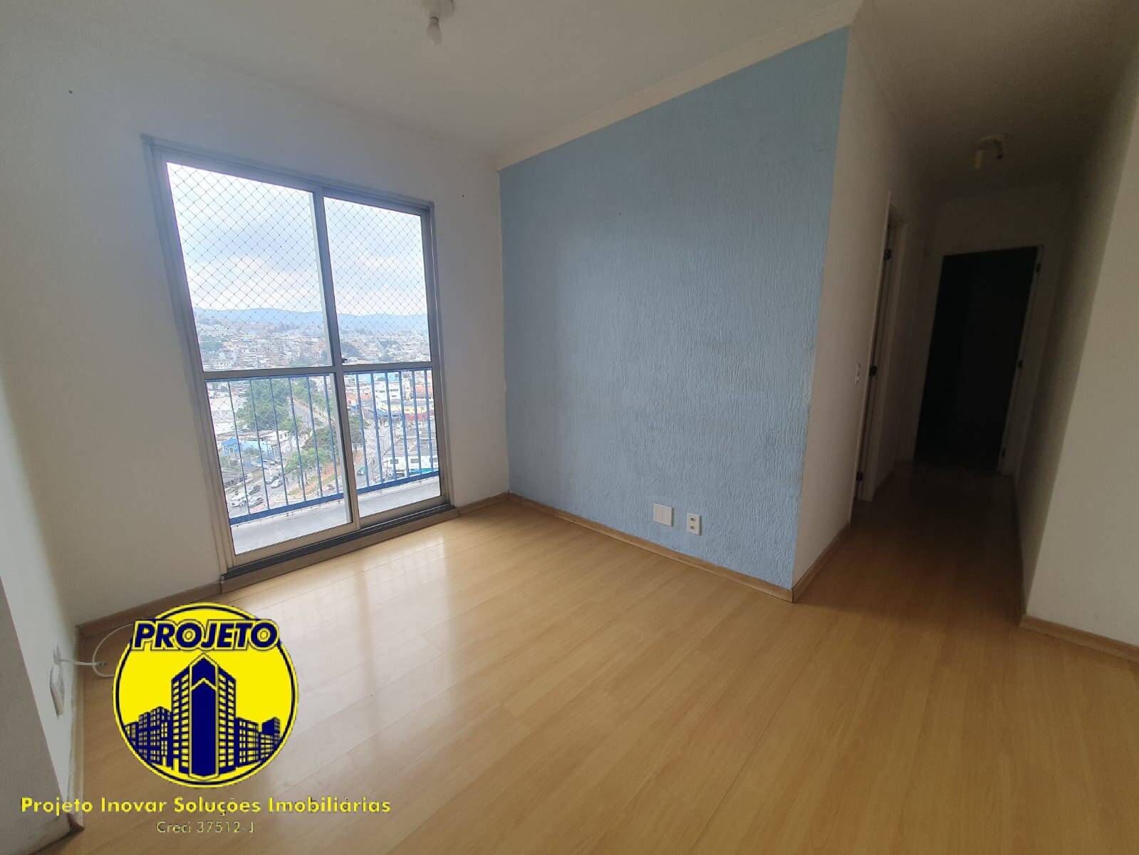 Apartamento à venda com 2 quartos, 45m² - Foto 2