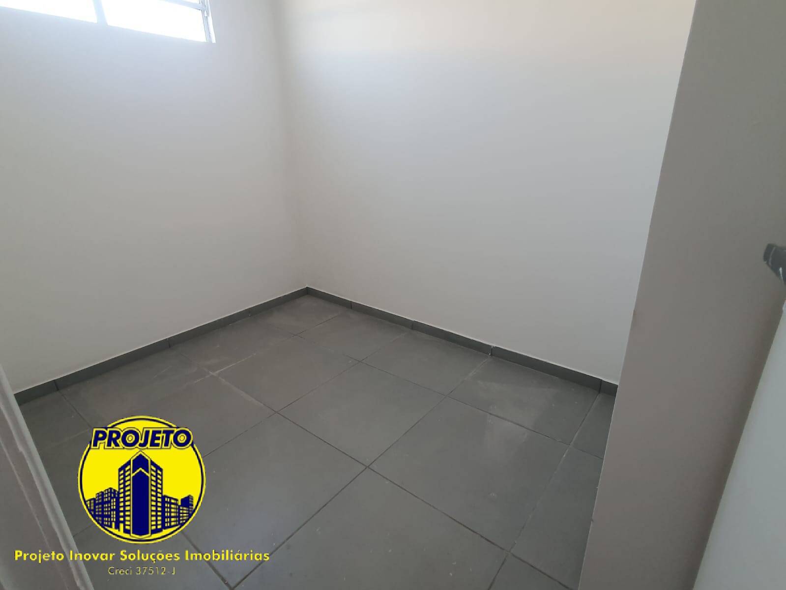 Casa para alugar com 3 quartos, 51m² - Foto 6