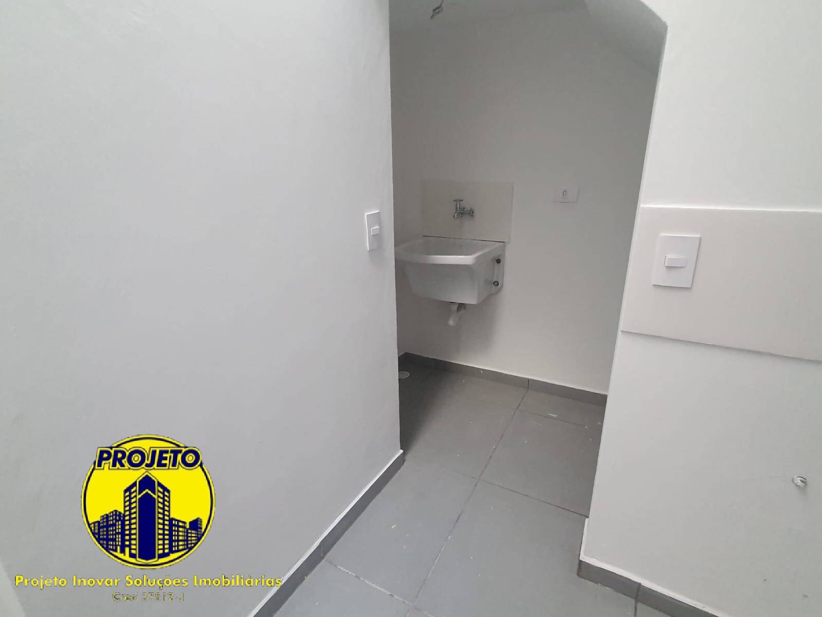 Casa para alugar com 3 quartos, 51m² - Foto 9