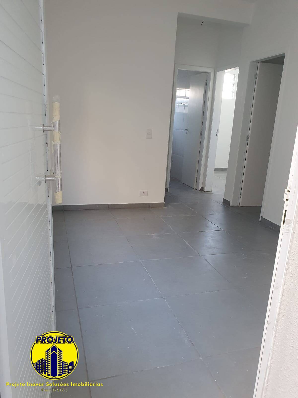 Casa para alugar com 3 quartos, 51m² - Foto 3