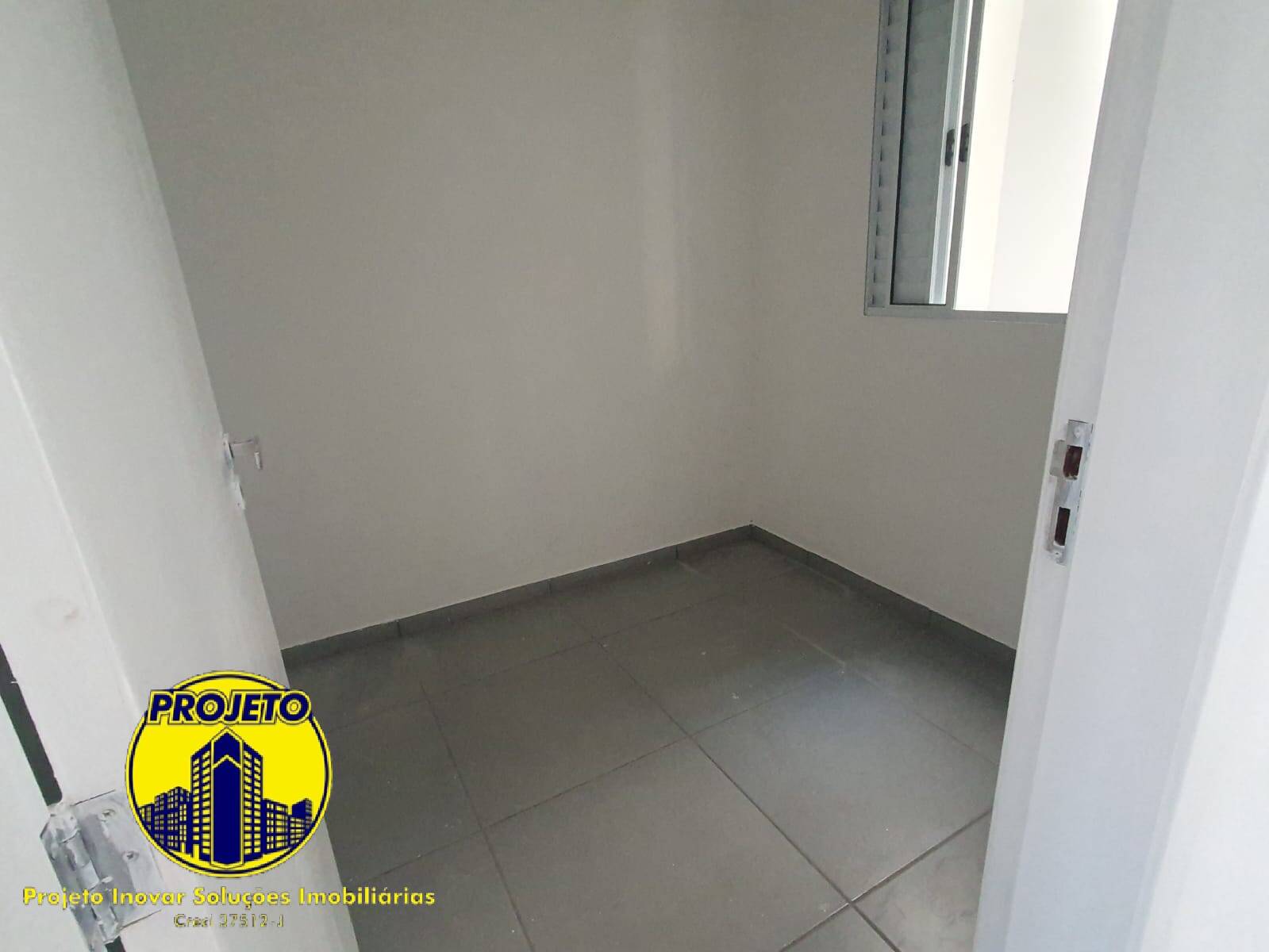 Casa para alugar com 3 quartos, 51m² - Foto 7