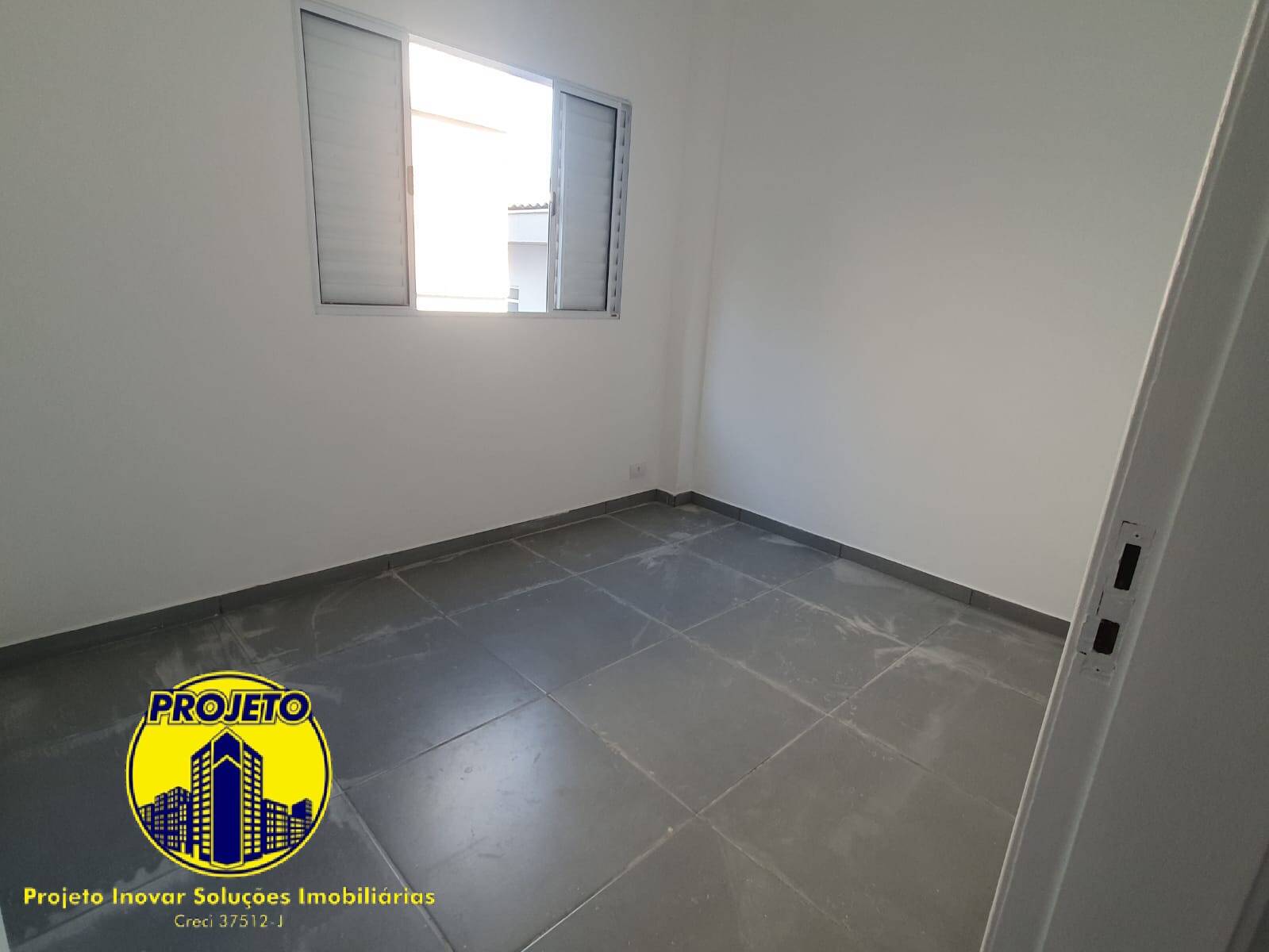 Casa para alugar com 3 quartos, 51m² - Foto 8