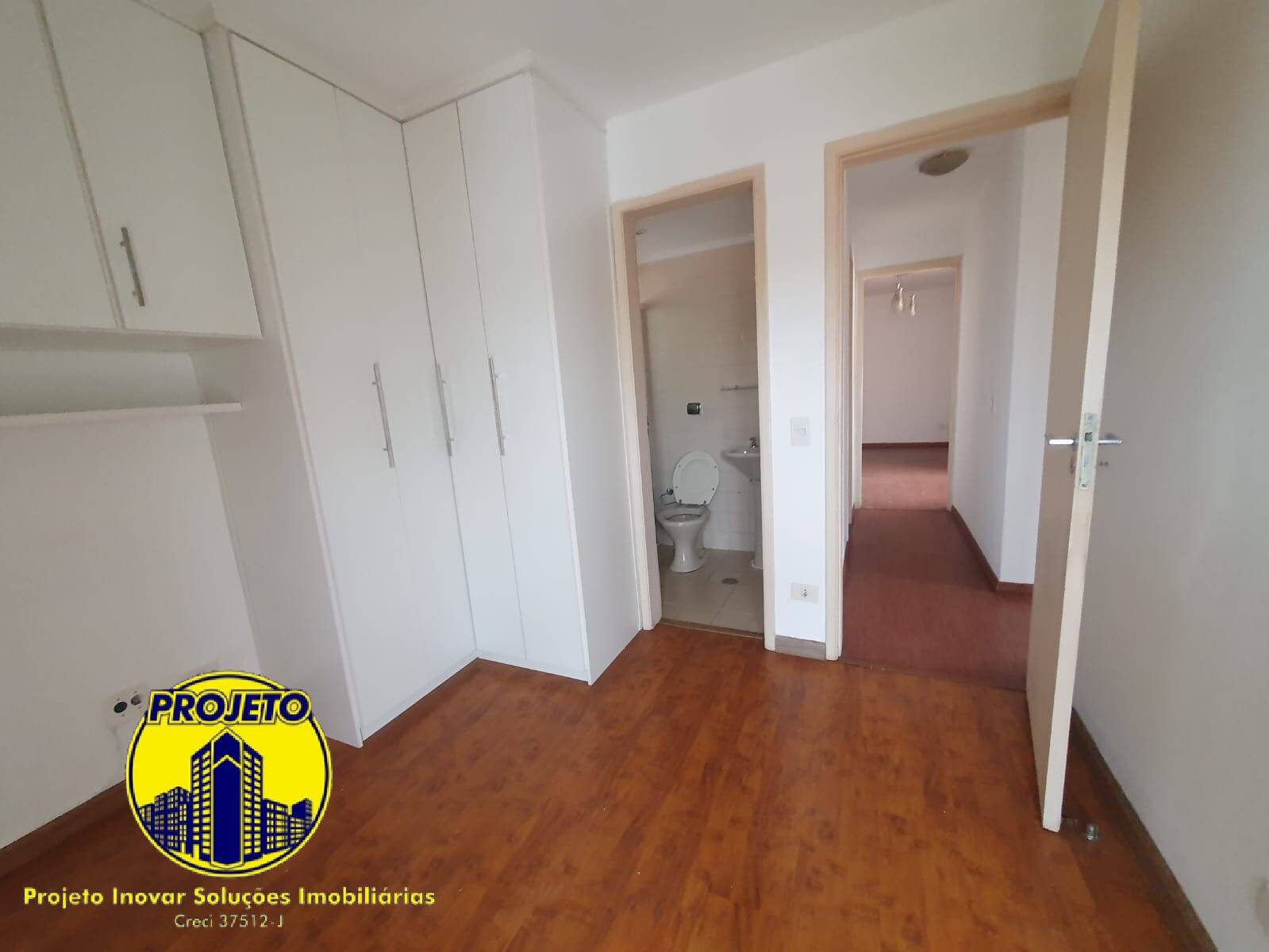 Apartamento para alugar com 3 quartos, 75m² - Foto 11