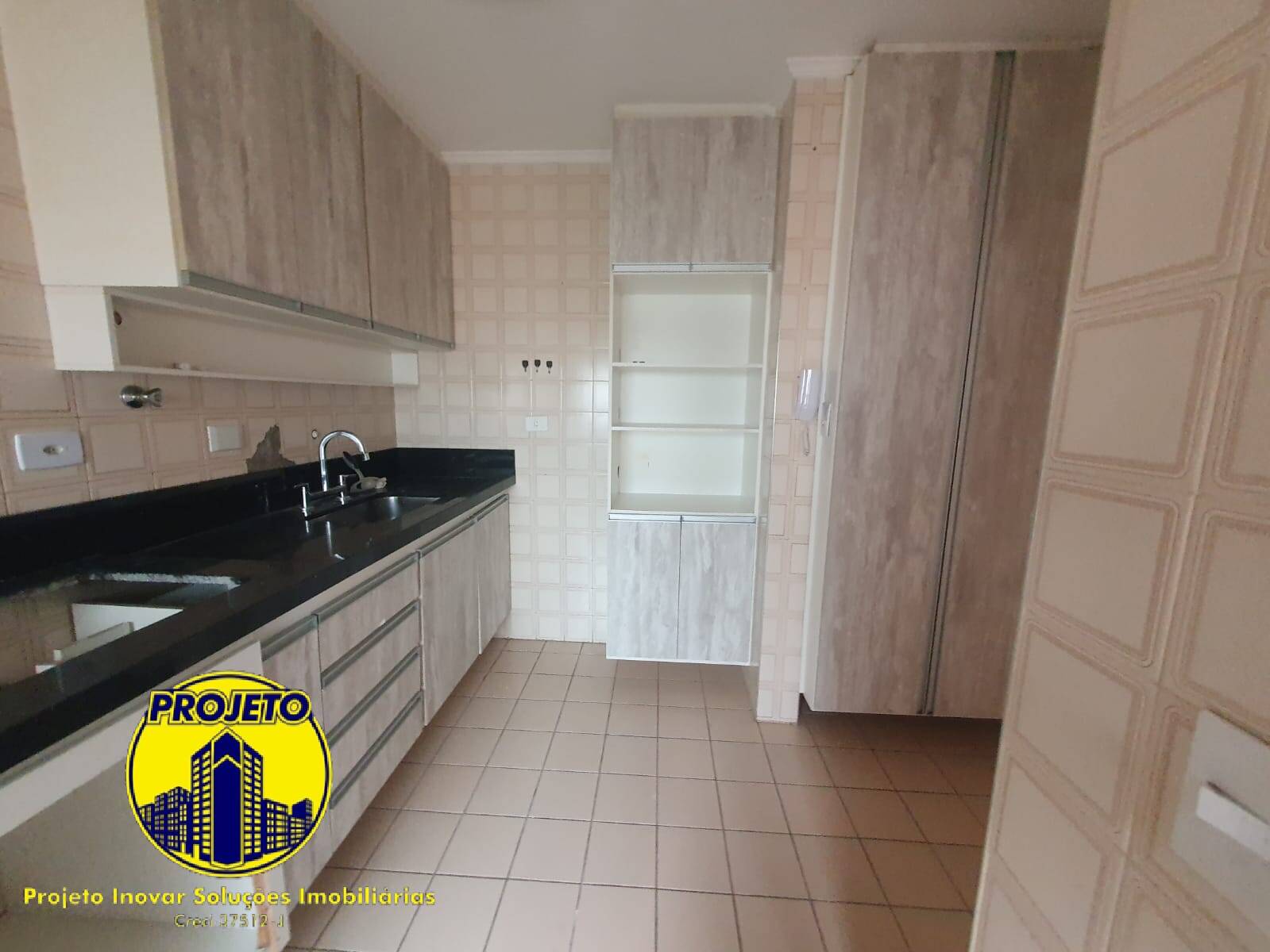 Apartamento para alugar com 3 quartos, 75m² - Foto 14