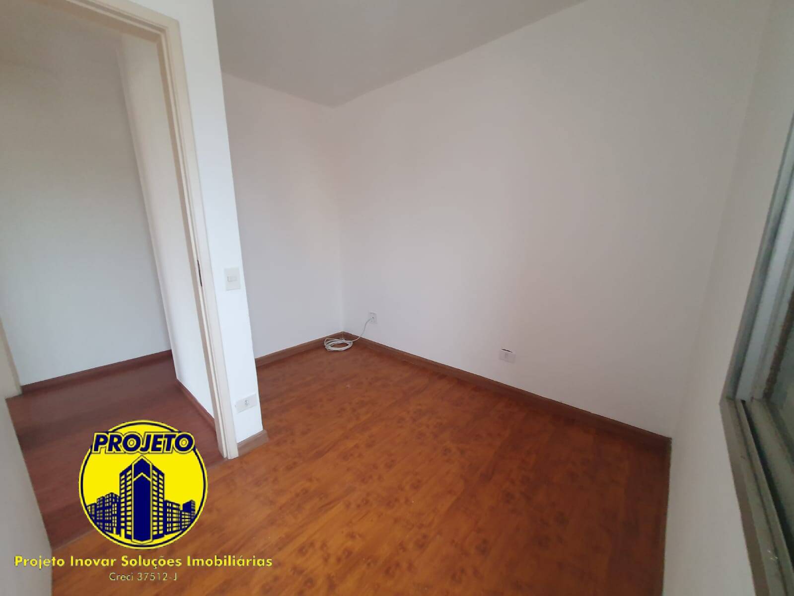 Apartamento para alugar com 3 quartos, 75m² - Foto 6