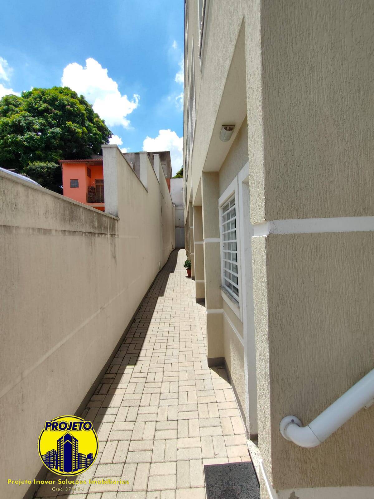 Casa de Condomínio à venda com 4 quartos, 67m² - Foto 2