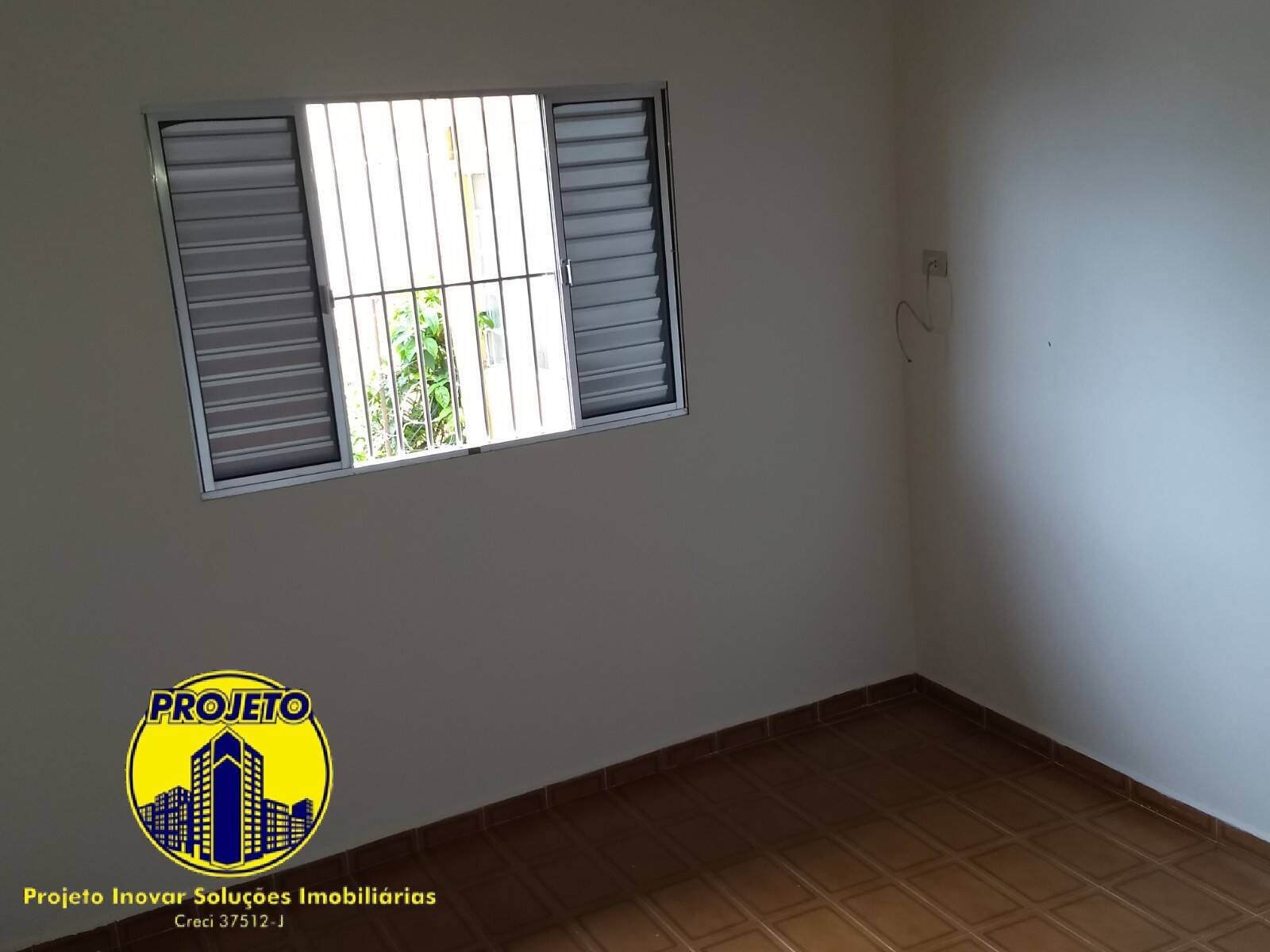 Casa à venda com 8 quartos, 258m² - Foto 4