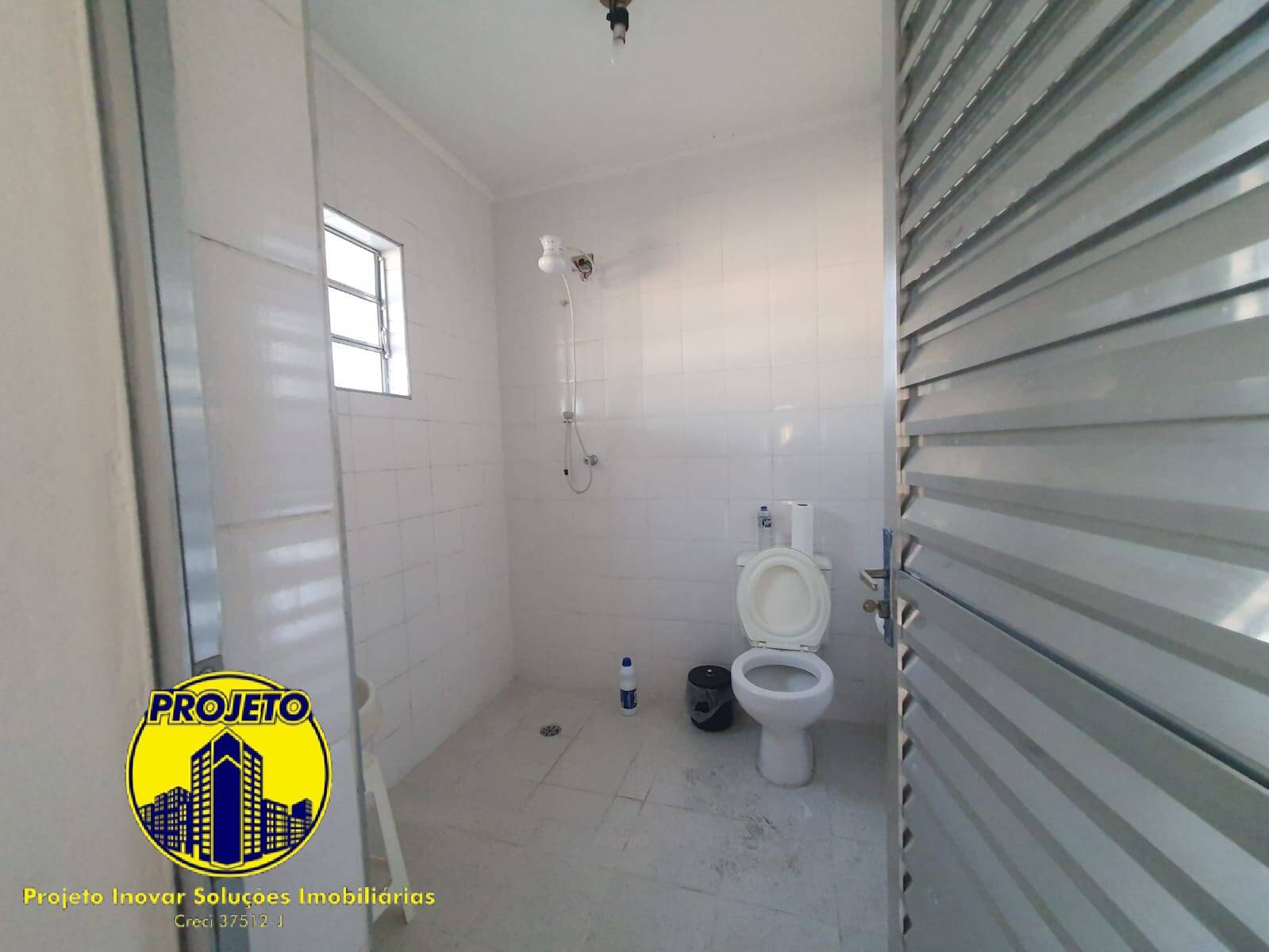 Casa à venda com 4 quartos, 150m² - Foto 18