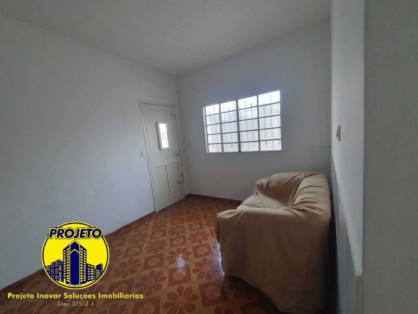 Casa à venda com 4 quartos, 150m² - Foto 4