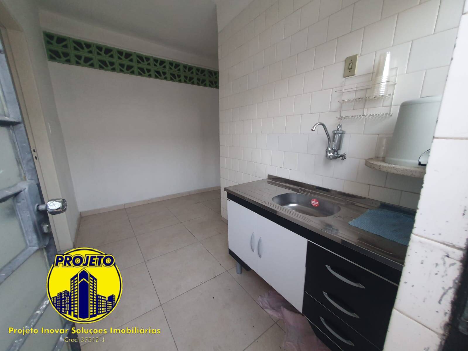 Casa à venda com 4 quartos, 150m² - Foto 5