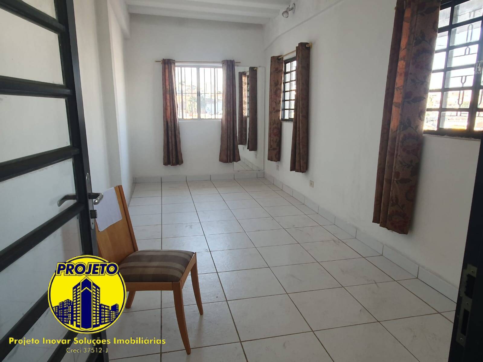 Casa à venda com 4 quartos, 150m² - Foto 19