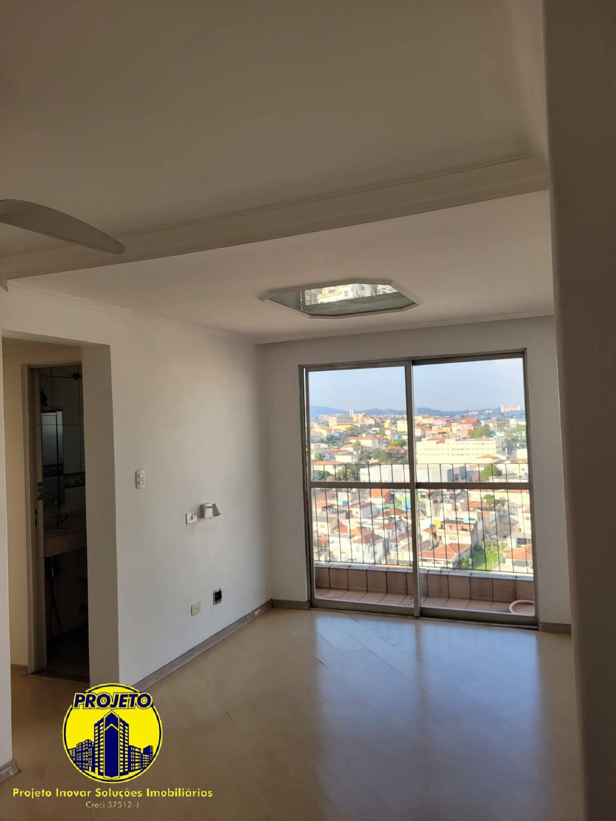 Apartamento à venda com 2 quartos, 58m² - Foto 4