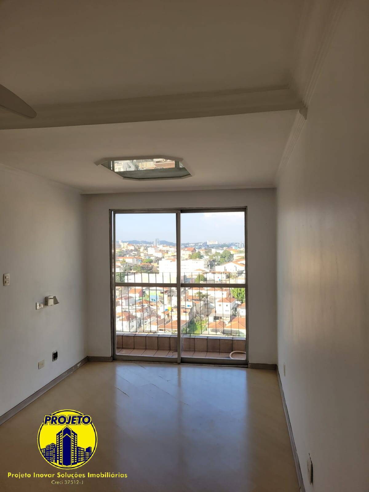 Apartamento à venda com 2 quartos, 58m² - Foto 1