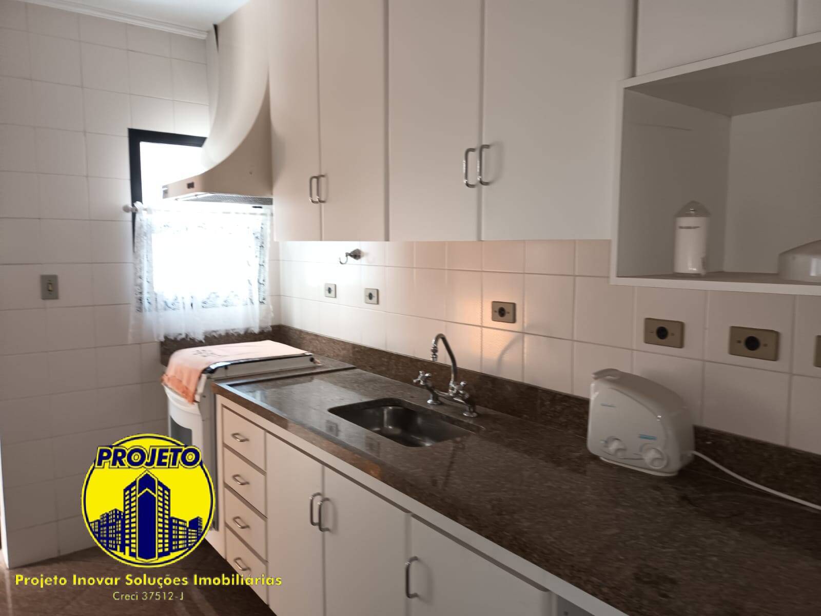 Apartamento à venda com 3 quartos, 130m² - Foto 15