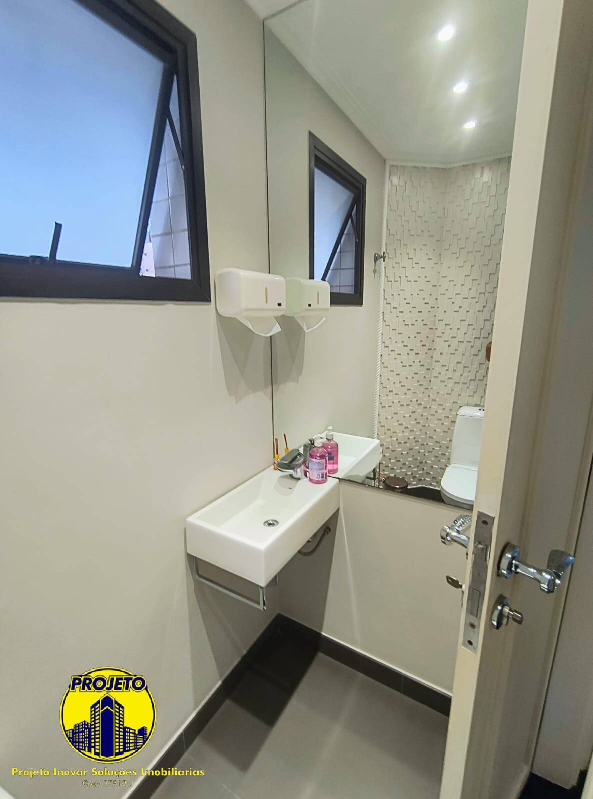 Apartamento à venda com 3 quartos, 280m² - Foto 10