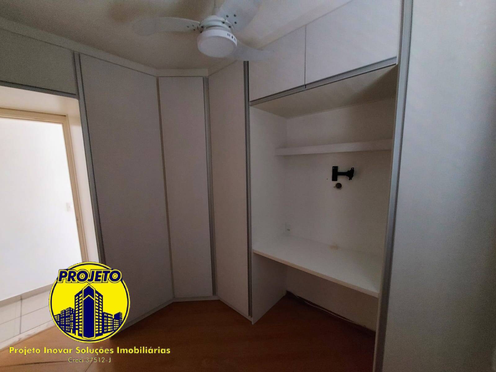 Apartamento à venda com 2 quartos, 54m² - Foto 11