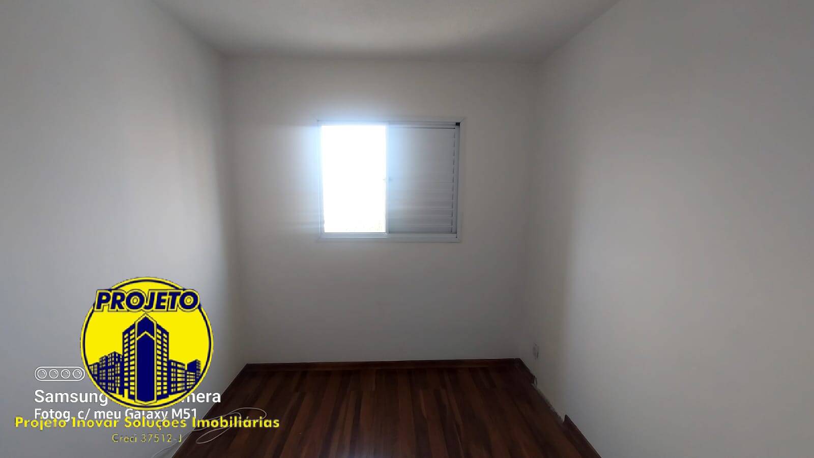 Apartamento à venda com 2 quartos, 50m² - Foto 3