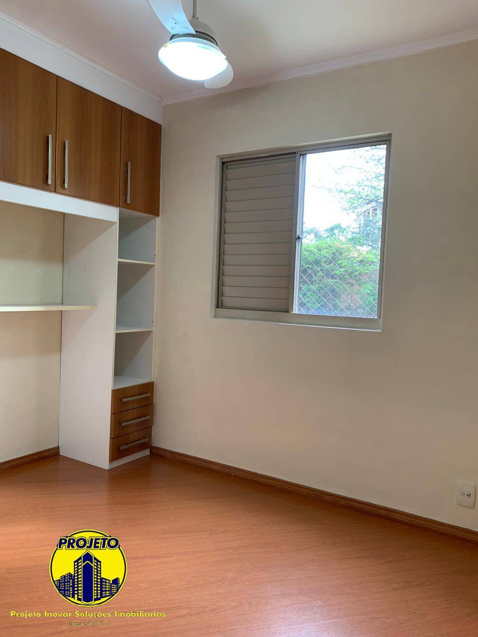 Apartamento para alugar com 2 quartos, 57m² - Foto 11