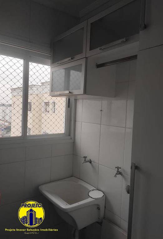 Apartamento para alugar com 2 quartos, 58m² - Foto 11