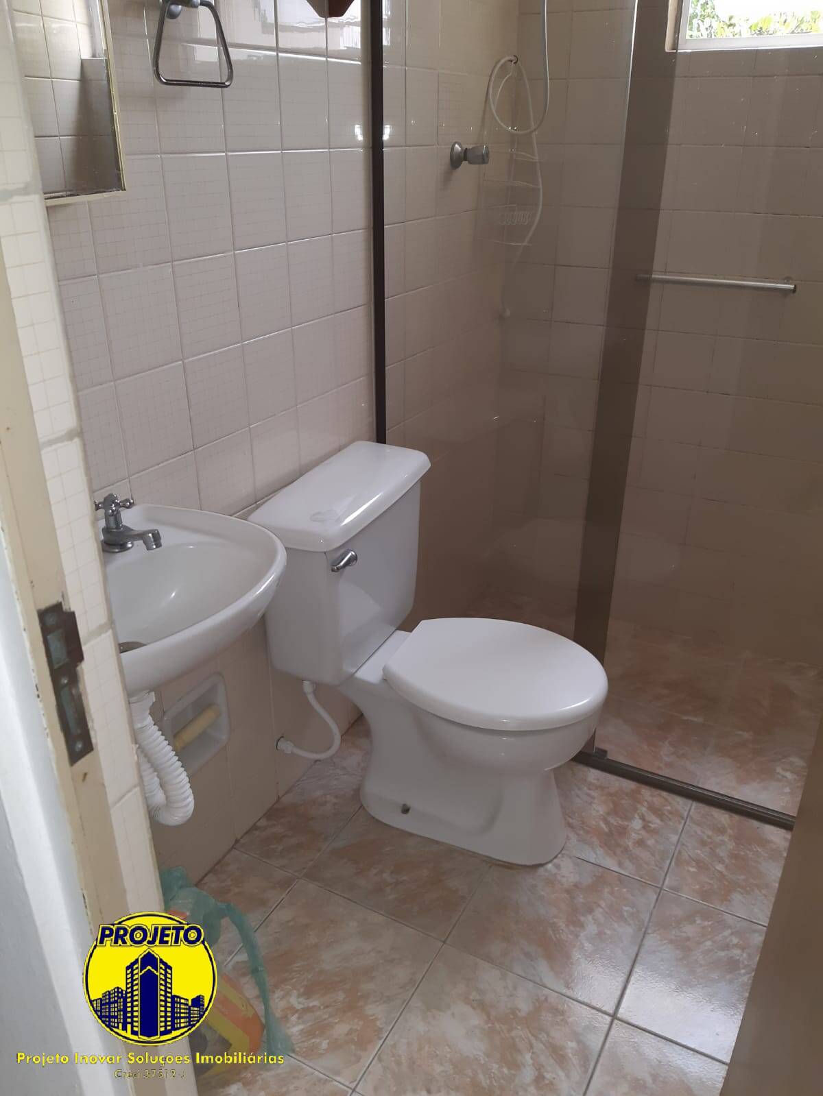 Apartamento para alugar com 2 quartos, 50m² - Foto 8